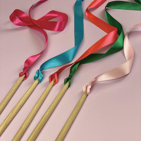 Magical Ribbon Wand - Light Lion